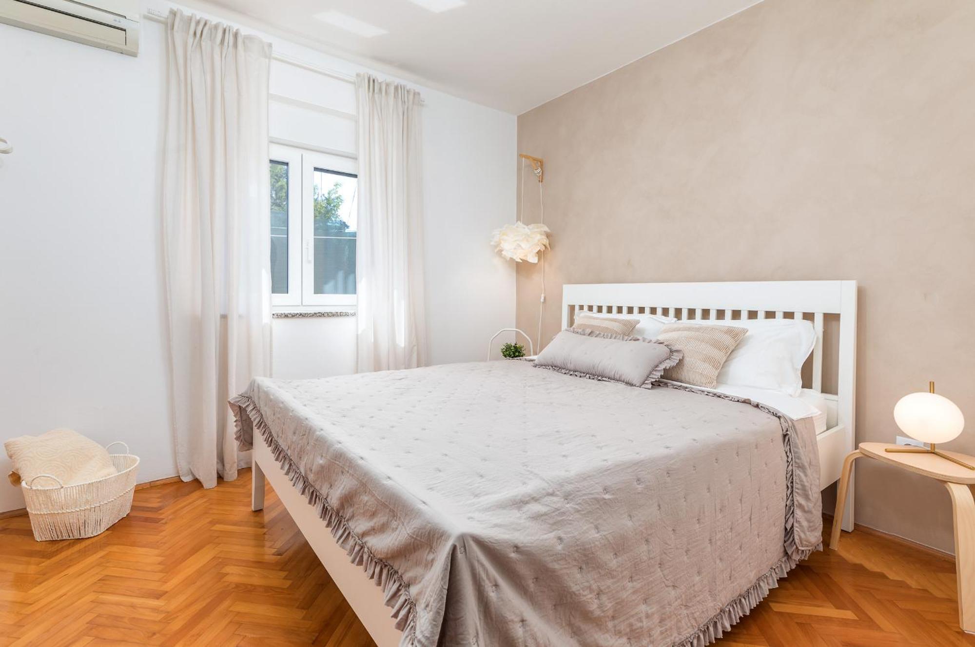 Apartment Tesic Close To The Sea With Shared 4Xbicycles Fazana Exterior photo
