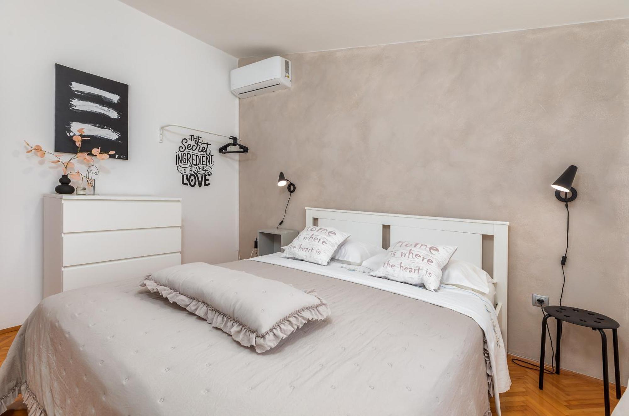 Apartment Tesic Close To The Sea With Shared 4Xbicycles Fazana Exterior photo